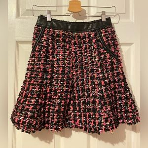 Expensive tweed skirt in silk lining